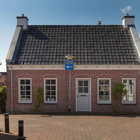Karakteristiek Huis In Centrum Winsum Met Nieuwe Badkamer Экстерьер фото
