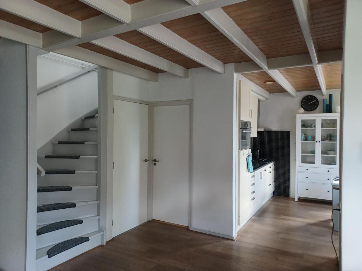 Karakteristiek Huis In Centrum Winsum Met Nieuwe Badkamer Экстерьер фото
