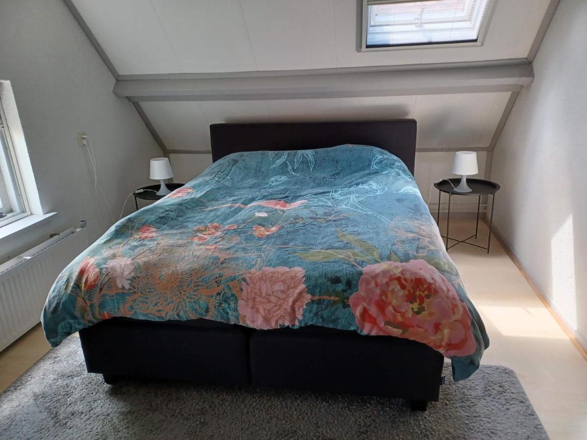 Karakteristiek Huis In Centrum Winsum Met Nieuwe Badkamer Экстерьер фото