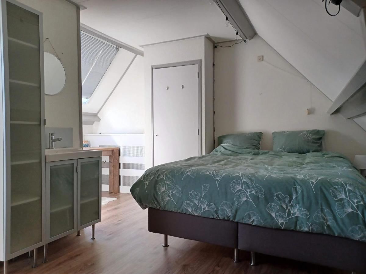 Karakteristiek Huis In Centrum Winsum Met Nieuwe Badkamer Экстерьер фото